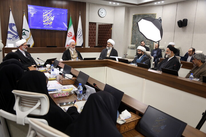 تصاویر/ اختتامیه همایش ملی علوم انسانی اسلامی در افق بیانیه گام دوم انقلاب