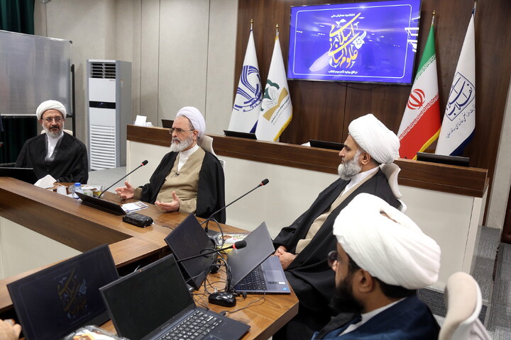 تصاویر/ اختتامیه همایش ملی علوم انسانی اسلامی در افق بیانیه گام دوم انقلاب