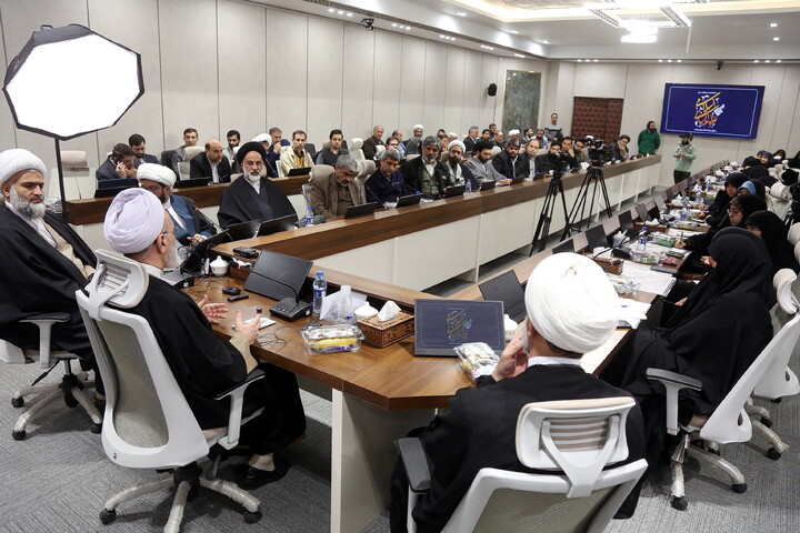 تصاویر/ اختتامیه همایش ملی علوم انسانی اسلامی در افق بیانیه گام دوم انقلاب