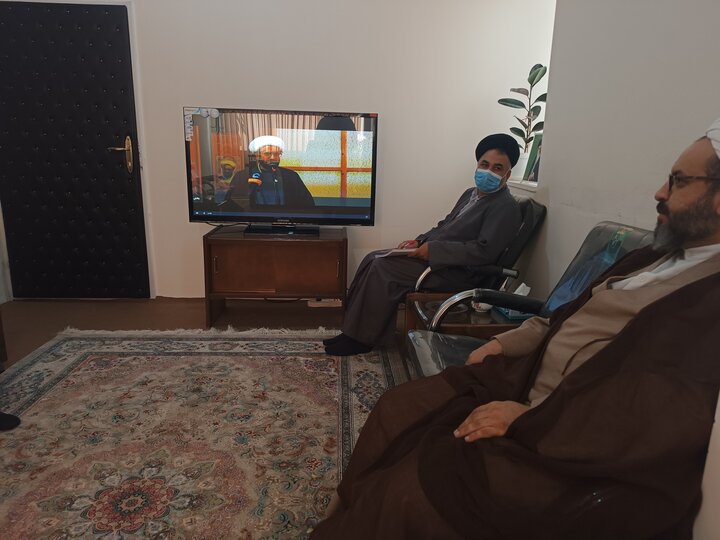 برگزاری زنگ پژوهش حوزه علمیه استان کرمان به‌صورت مجازی و هم‌زمان با هفته پژوهش با حضور مدیر و معاونان حوزه علمیه استان.