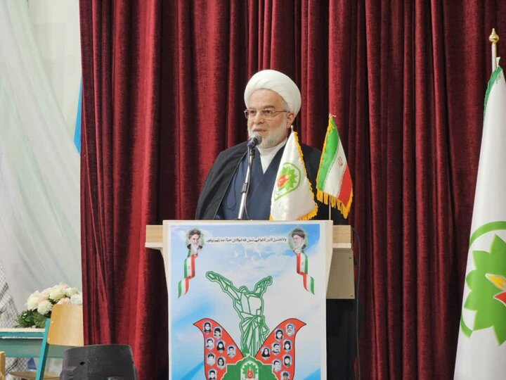 تصاویر/ اجلاسیه شهدای دانش آموز و فرهنگیان استان کردستان