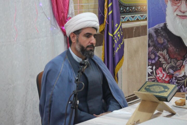 تصاویر/مراسم گرامیداشت ولادت حضرت فاطمه (س) و روز مادر در مدرسه علمیه خواهران کامیاران