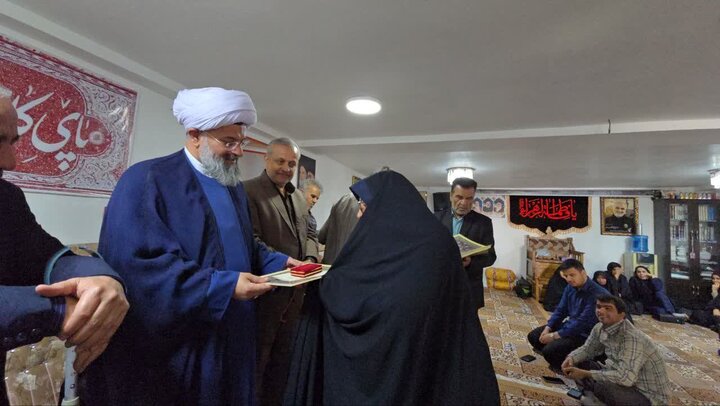 تصاویر/ تجلیل از خادمان موکب قمر بنی هاشم(ع) شهرستان دشتی