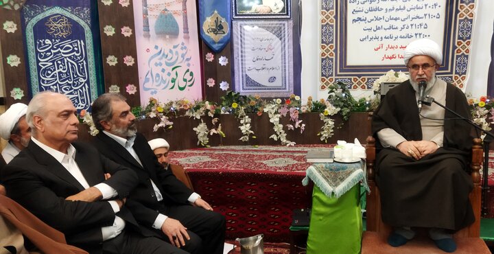 تصاویر/ تقدیر از بازیگر سینما و تلویزیون در نشست جامعه مبلغین ولایی