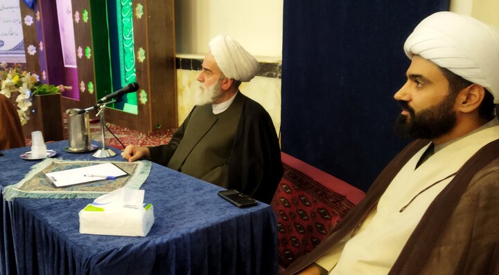 تصاویر/ تقدیر از بازیگر سینما و تلویزیون در نشست جامعه مبلغین ولایی