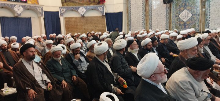 تصاویر/ تقدیر از بازیگر سینما و تلویزیون در نشست جامعه مبلغین ولایی