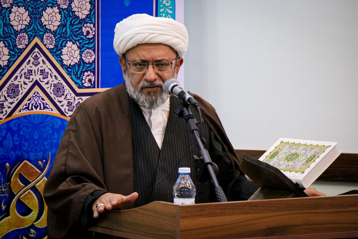 تصاویر/ آیین رونمایی از زبان آذری ویکی پاسخ