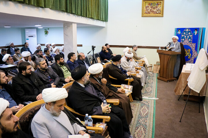 تصاویر/ آیین رونمایی از زبان آذری ویکی پاسخ