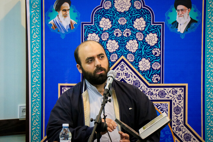 تصاویر/ آیین رونمایی از زبان آذری ویکی پاسخ