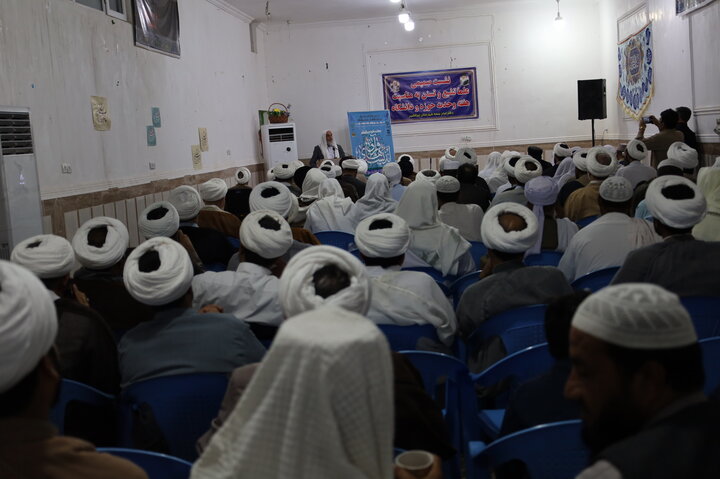 نشست علمای شیعه و سنی در ایرانشهر