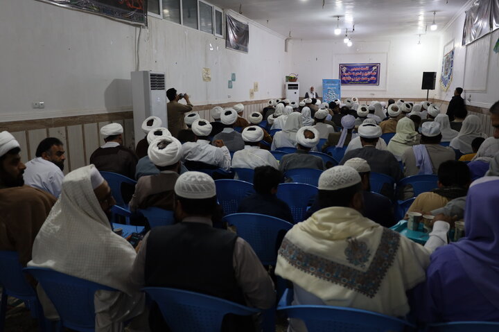 نشست علمای شیعه و سنی در ایرانشهر