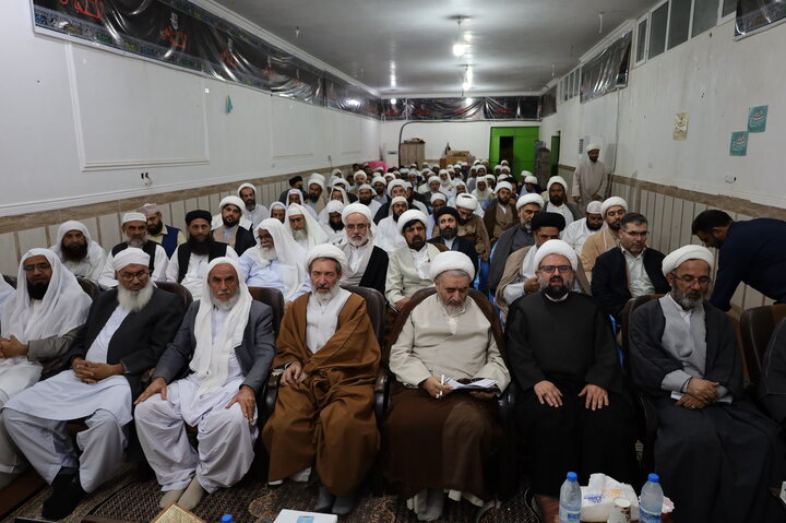 نشست علمای شیعه و سنی در ایرانشهر