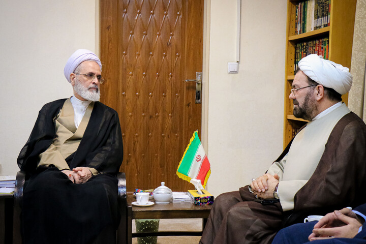 تصاویر/ دیدار رئیس و معاونین دانشگاه فرهنگیان با آیت الله اعرافی