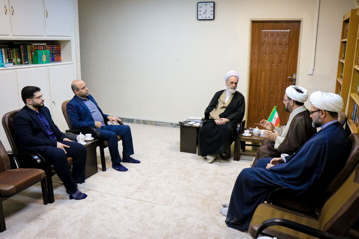 تصاویر/ دیدار رئیس و معاونین دانشگاه فرهنگیان با آیت الله اعرافی