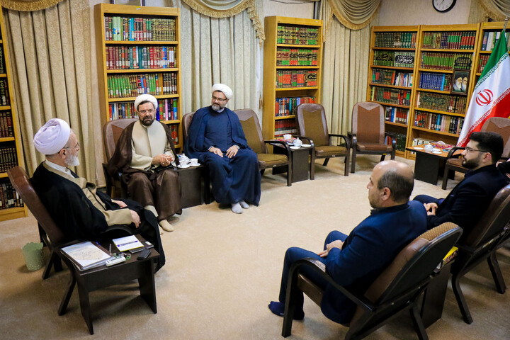 تصاویر/ دیدار رئیس و معاونین دانشگاه فرهنگیان با آیت الله اعرافی