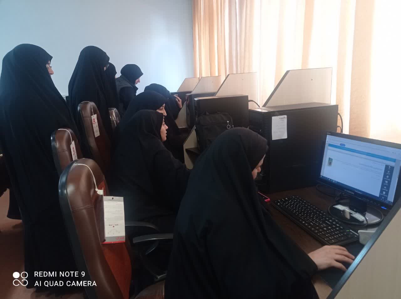 توانمندسازی پژوهشی طلاب مدرسه علمیه فاطمه الزهرا(س) اراک/آشنایی با منابع دیجیتال علوم اسلامی