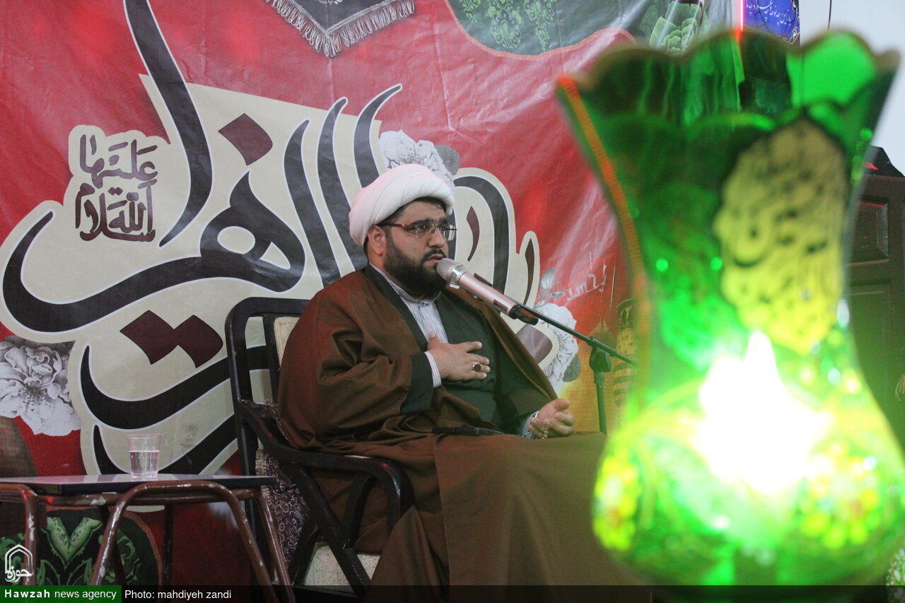 تصاویر/ برگزاری جلسه مجمع الذاکرین و مادحین شهرستان کرمان