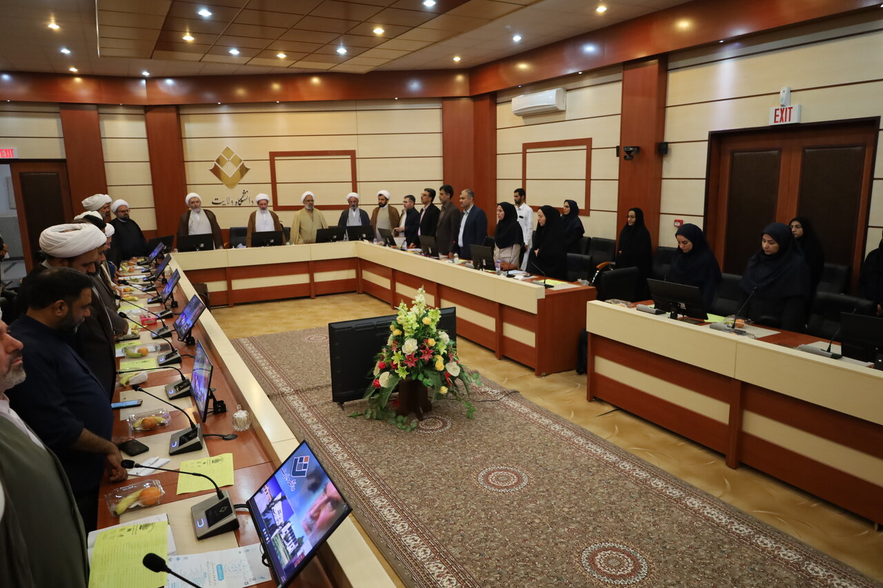 تصاویر/ وحدت حوزه و دانشگاه در ایرانشهر