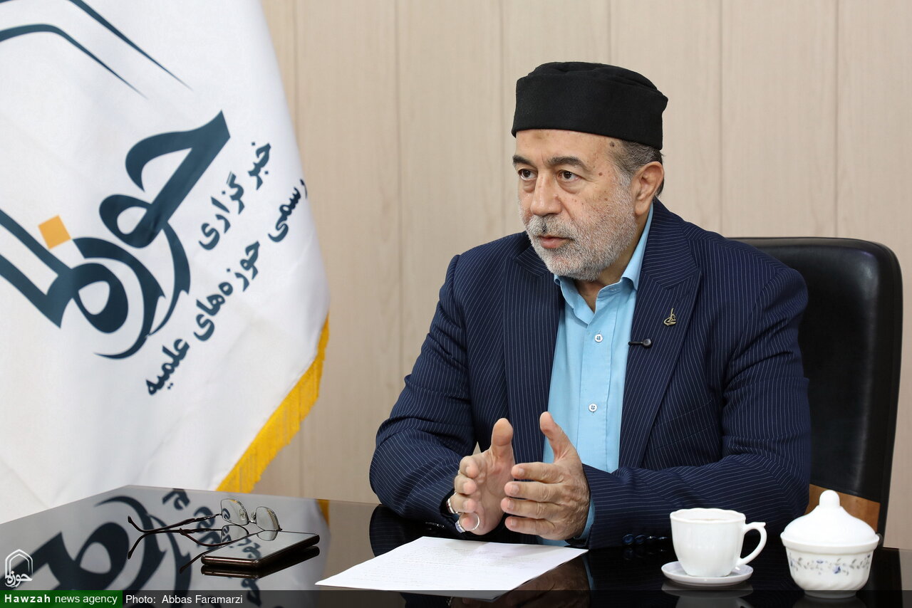 برکات نشست چهار ساعته مداحان با رهبر معظم انقلاب / چارچوب‌های آرایش تهاجمی در عرصه رسانه و تبلیغ