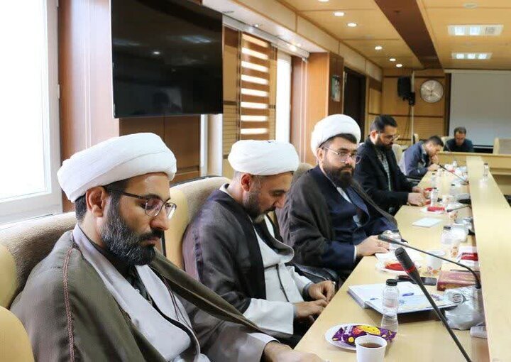 اعتکاف نماد معنویت و خودسازی است