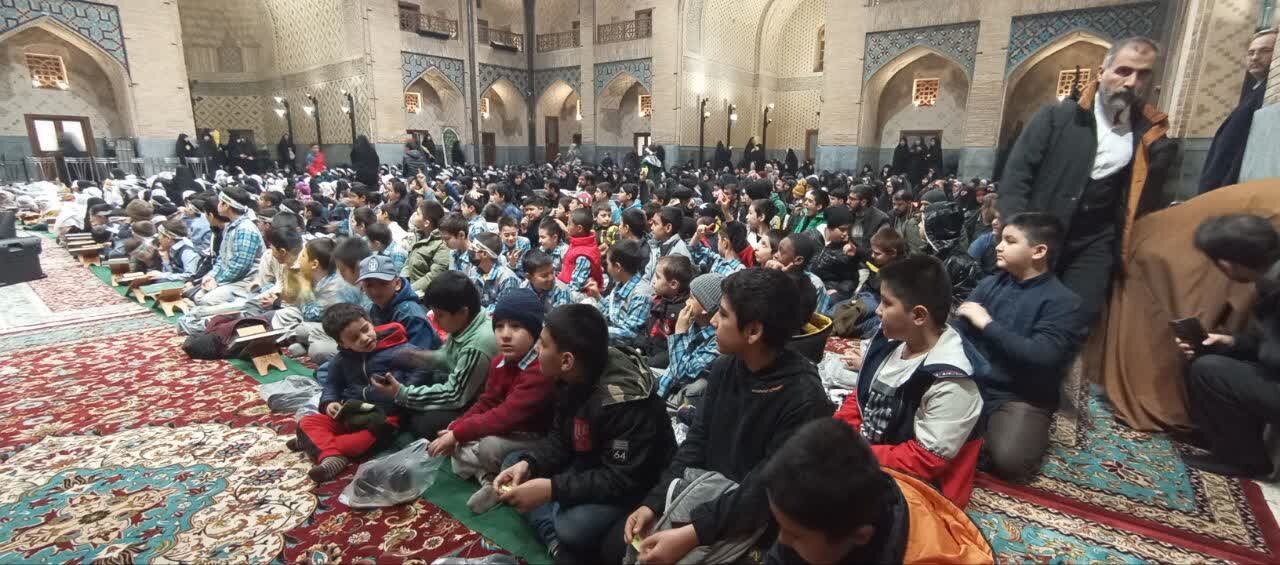 هجدهمین جشنواره بین المللی قرآن و حدیث و محفل اُنس با قرآن فاطمی در حرم رضوی