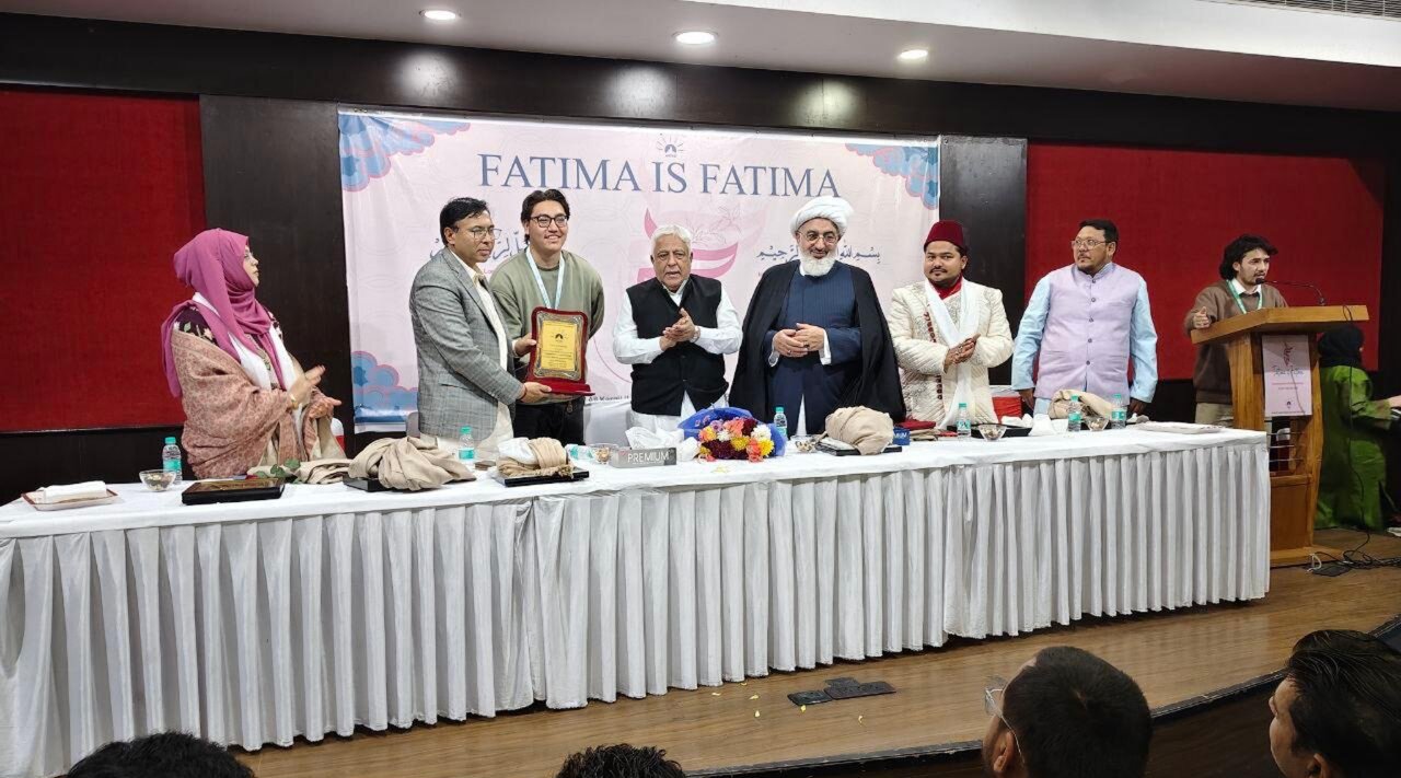 यूनिवर्सिटी सिर्फ़ एजुकेशनल इंस्टीट्यूशन नहीं हैं, वे इंटेलेक्चुअल ट्रेनिंग के सेंटर हैं: डॉ़ हकीम इलाही