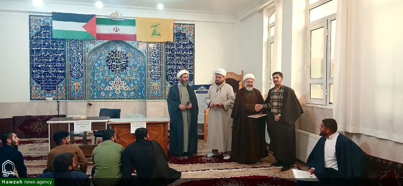 اختتامیه جشنواره علامه حلی (ره) مدرسه علمیه آیت الله حامدی میانه برگزار شد