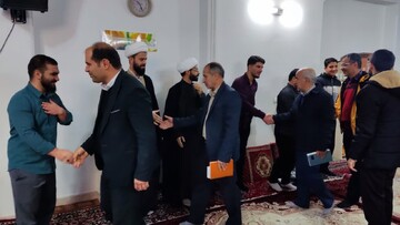 تصاویر/حضور فرماندار شهرستان خمین در مدرسه علمیه امام خمینی