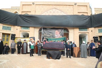 تصاویر/ آیین وداع طلاب و روحانیون شهرستان دامغان با پیکر مرحوم آیت‌الله شاهچراغی