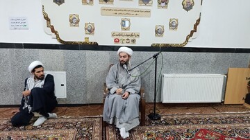 وضعیت برنامه‌های حفظ قرآن در مدرسه علمیه اسدآباد ارزیابی شد+تصاویر