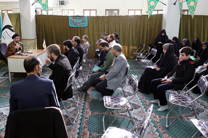 تصاویر/ نشست خبری تشریح برنامه های ستاد مرکزی اعتکاف استان قم