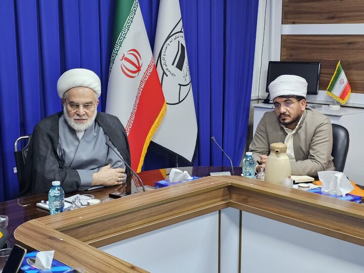 تصاویر/جلسه مدیران مرکز بزرگ اسلامی غرب کشور، با حجت الاسلام والمسلمین پورذهبی