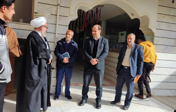 تصاویر/حضور فرماندار شهرستان خمین در مدرسه علمیه امام خمینی (س)شهرستان خمین