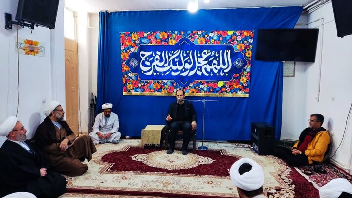 تصاویر/حضور فرماندار شهرستان خمین در مدرسه علمیه امام خمینی (س)شهرستان خمین