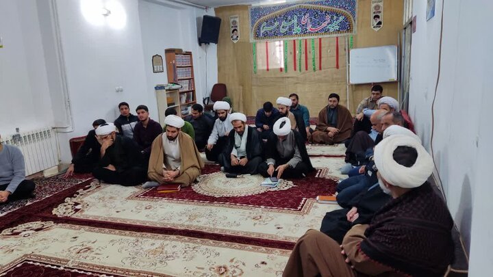 تصاویر/حضور فرماندار شهرستان خمین در مدرسه علمیه امام خمینی (س)شهرستان خمین