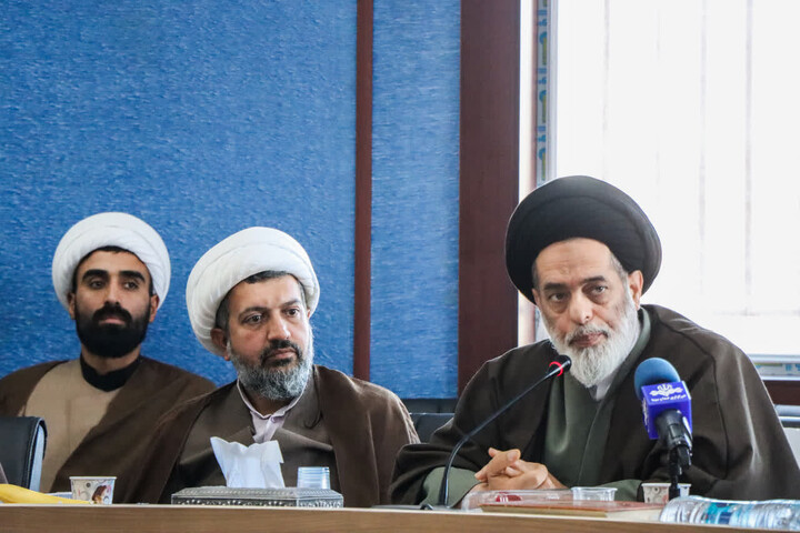 تصاویر | نشست همفکری و هم افزایی جهادگران تبیین استان زنجان