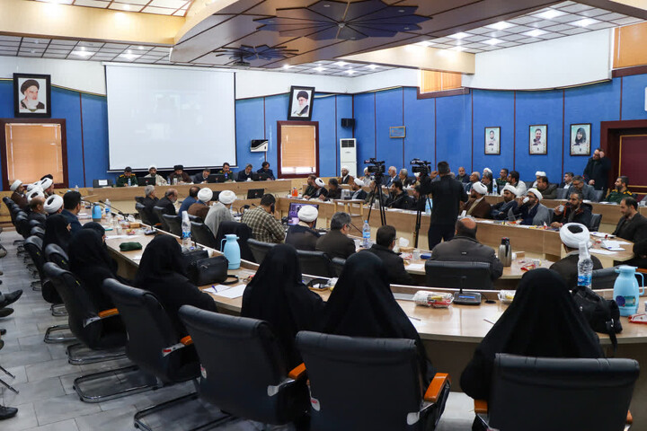 تصاویر | نشست همفکری و هم افزایی جهادگران تبیین استان زنجان