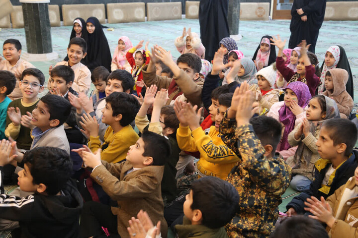 تصاویر/همایش تکریم مقام همسران کارکنان مدیریت حوزه علمیه خوزستان