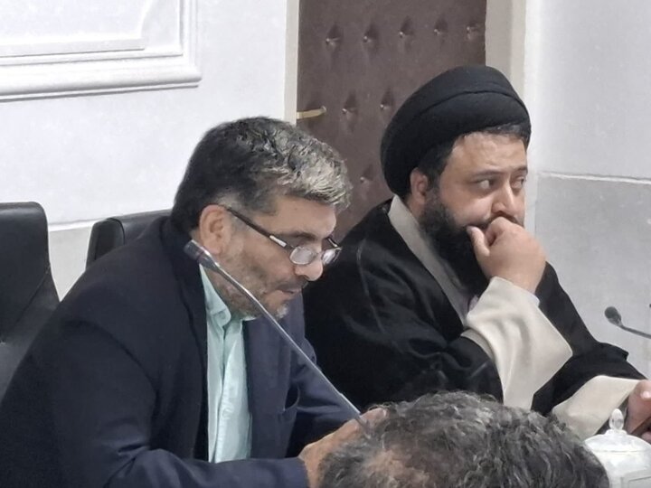 تصاویر/ جلسه توسعه کارگروه فرهنگ ایثار و شهادت کاشان