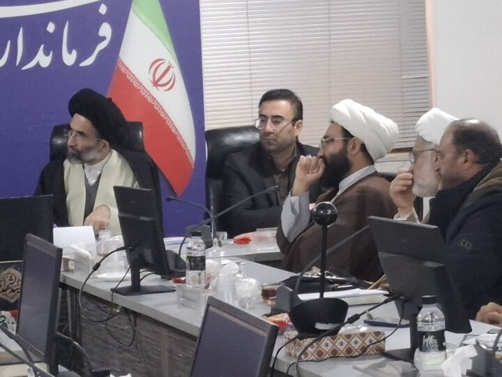 تصاویر/ جلسه توسعه کارگروه فرهنگ ایثار و شهادت کاشان