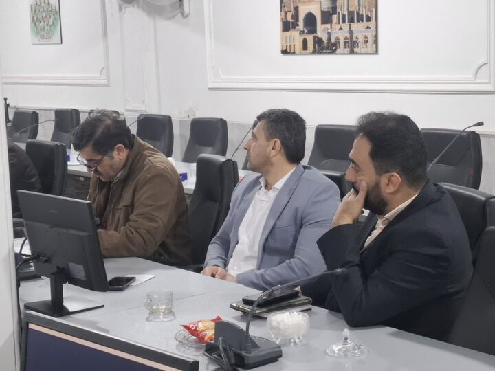 تصاویر/ جلسه توسعه کارگروه فرهنگ ایثار و شهادت کاشان