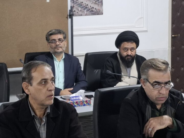 تصاویر/ جلسه توسعه کارگروه فرهنگ ایثار و شهادت کاشان