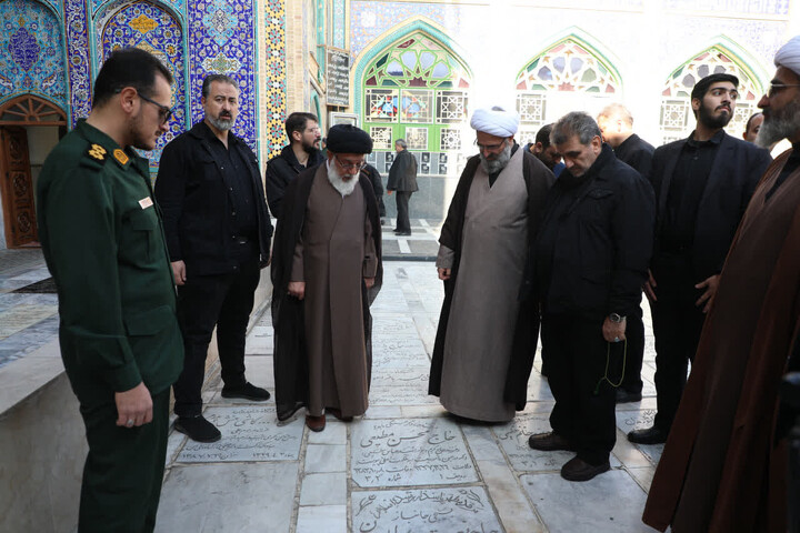 تصاویر/ وداع مسئولان استان سمنان با آیت الله شاهچراغی