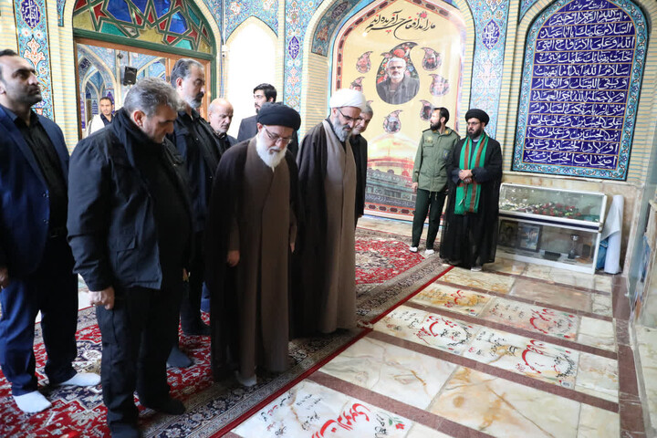 تصاویر/ وداع مسئولان استان سمنان با آیت الله شاهچراغی