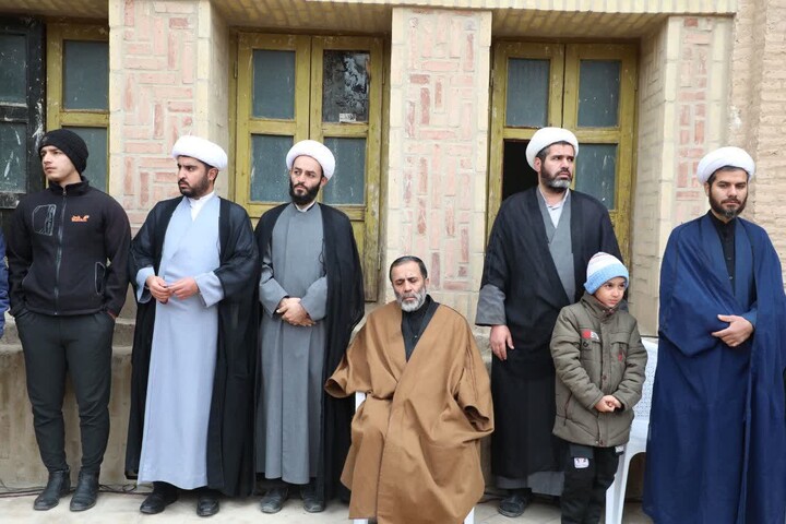 تصاویر/ آیین وداع طلاب و روحانیون شهرستان دامغان با پیکر مرحوم آیت‌الله شاهچراغی(ره)