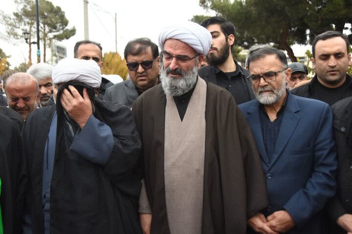 تصاویر/ مراسم تشییع پیکر آیت‌الله سید محمد شاهچراغی در شهرستان دامغان