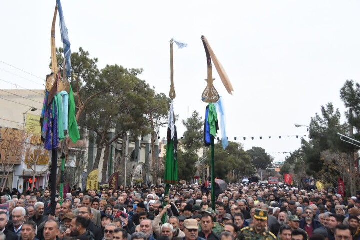 تصاویر/ مراسم تشییع پیکر آیت‌الله سید محمد شاهچراغی در شهرستان دامغان