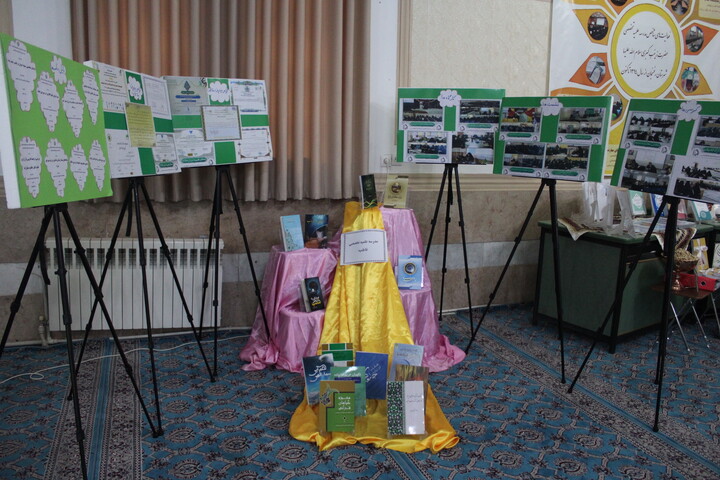 تصاویر/ نمایشگاه دستاوردهای پژوهشی مدارس علمیه استان کرمان