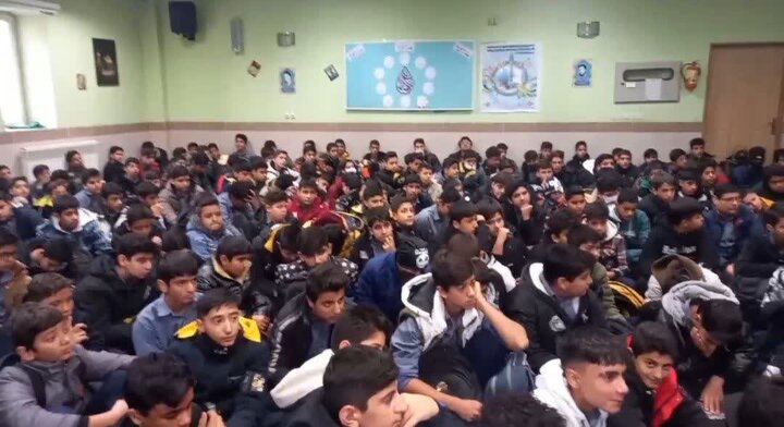 تصاویر/ عزاداری سالگرد شهادت حضرت علی بن باقر (ع) درمدرسه سروی کاشان