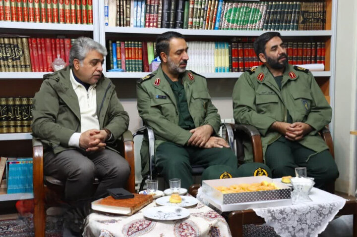 تصاویر/ دیدار مسئول بسیج اصناف کشور با نماینده ولی فقیه در استان مرکزی